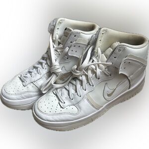 Women’s Nike Court Vision Mid White Size 9